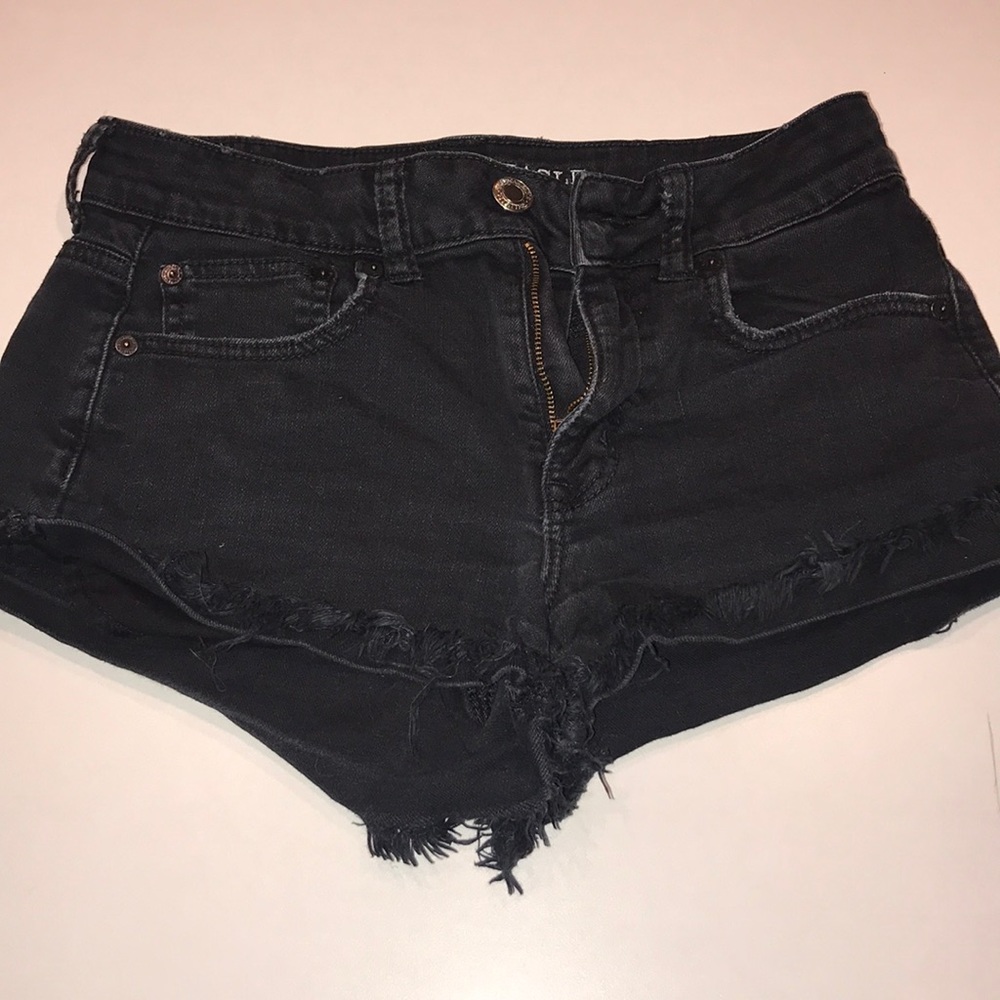 AEO 4 high rise festival black shorts